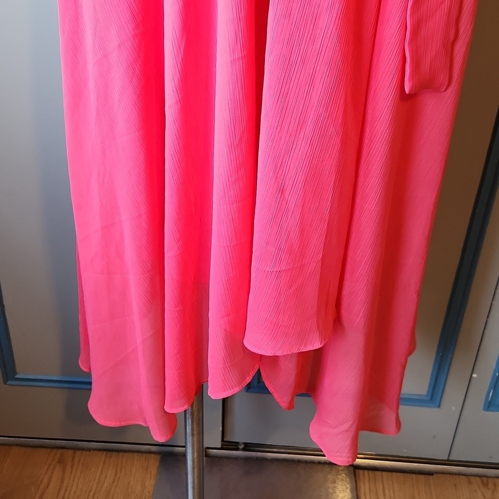DKNY Pink Wrap Style Dress with Flowy Sleeves - Picture 5 of 12